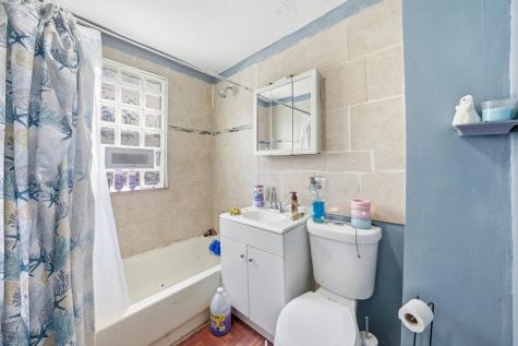1643 West 59th Street Chicago IL 60636