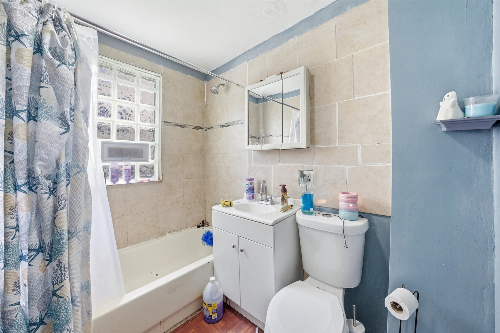 1643 West 59th Street Chicago IL 60636