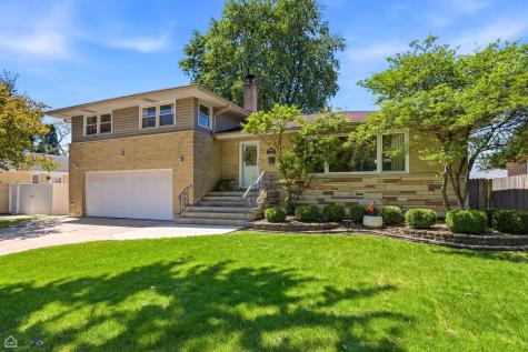 9632 Massasoit Avenue Oak Lawn IL 60453