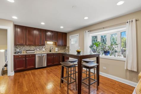 9632 Massasoit Avenue Oak Lawn IL 60453