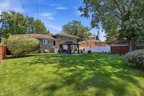 9632 Massasoit Avenue Oak Lawn IL 60453