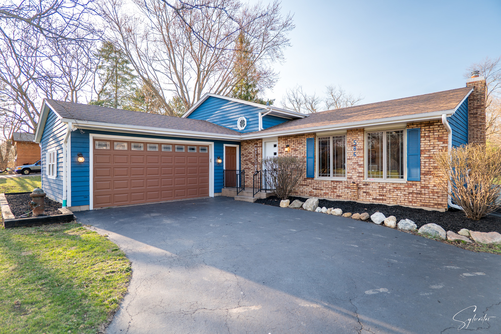 586 Gaslight Drive Algonquin IL 60102