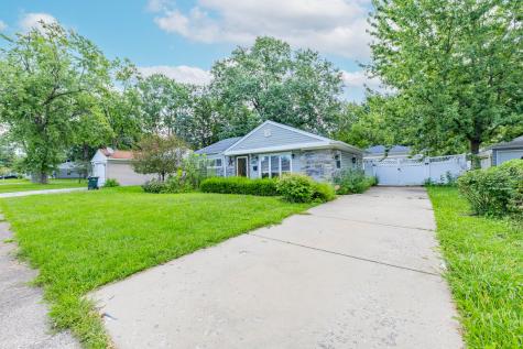 339 Shabbona Drive Park Forest IL 60466