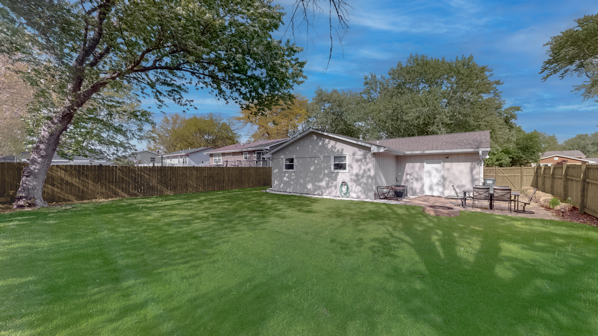 2017 Sanford Avenue New Lenox IL 60451