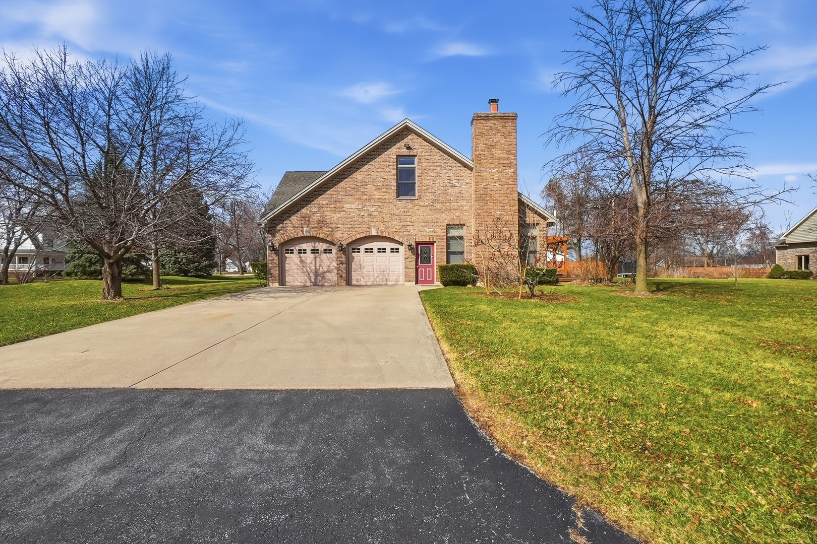 115 East Woodlawn Road New Lenox IL 60451