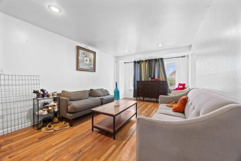 8035 South Kolin Avenue Chicago IL 60652