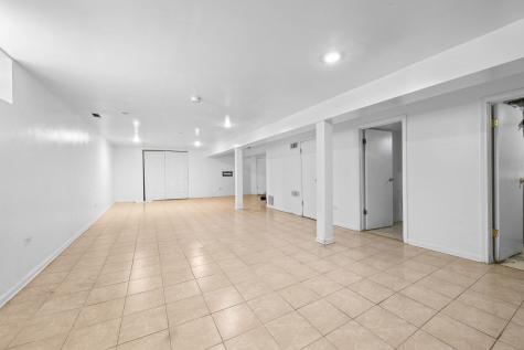 8035 South Kolin Avenue Chicago IL 60652
