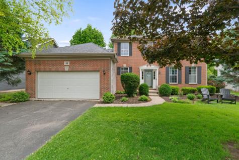 110 Saint Germain Place St. Charles IL 60175