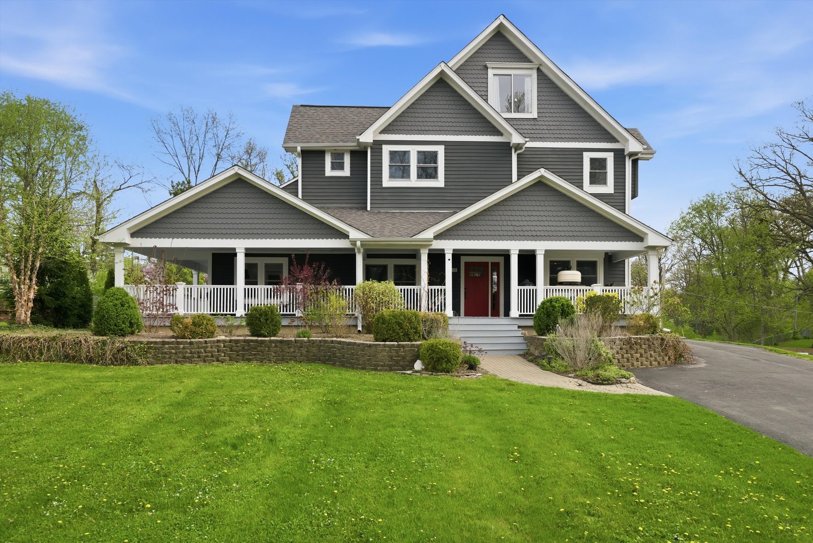 816 West Florence Street Mchenry IL 60051
