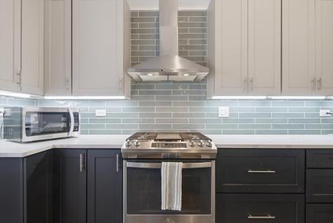 816 West Florence Street Mchenry IL 60051