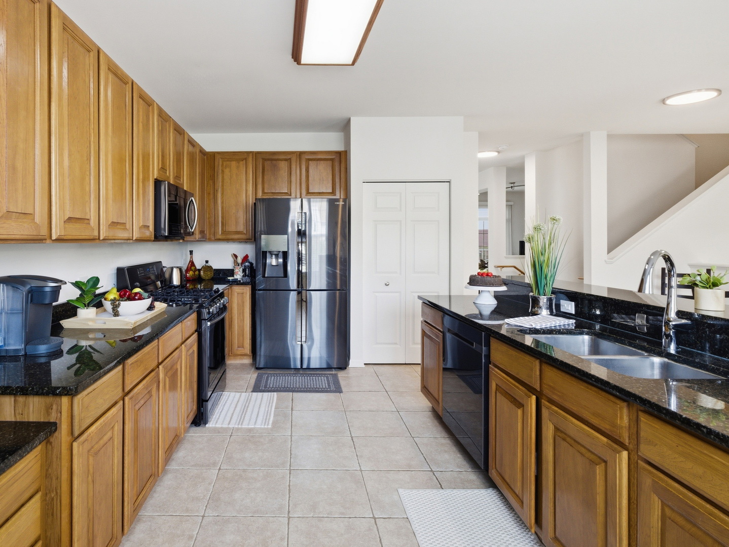 490 Dolton Lane Carol Stream IL 60188