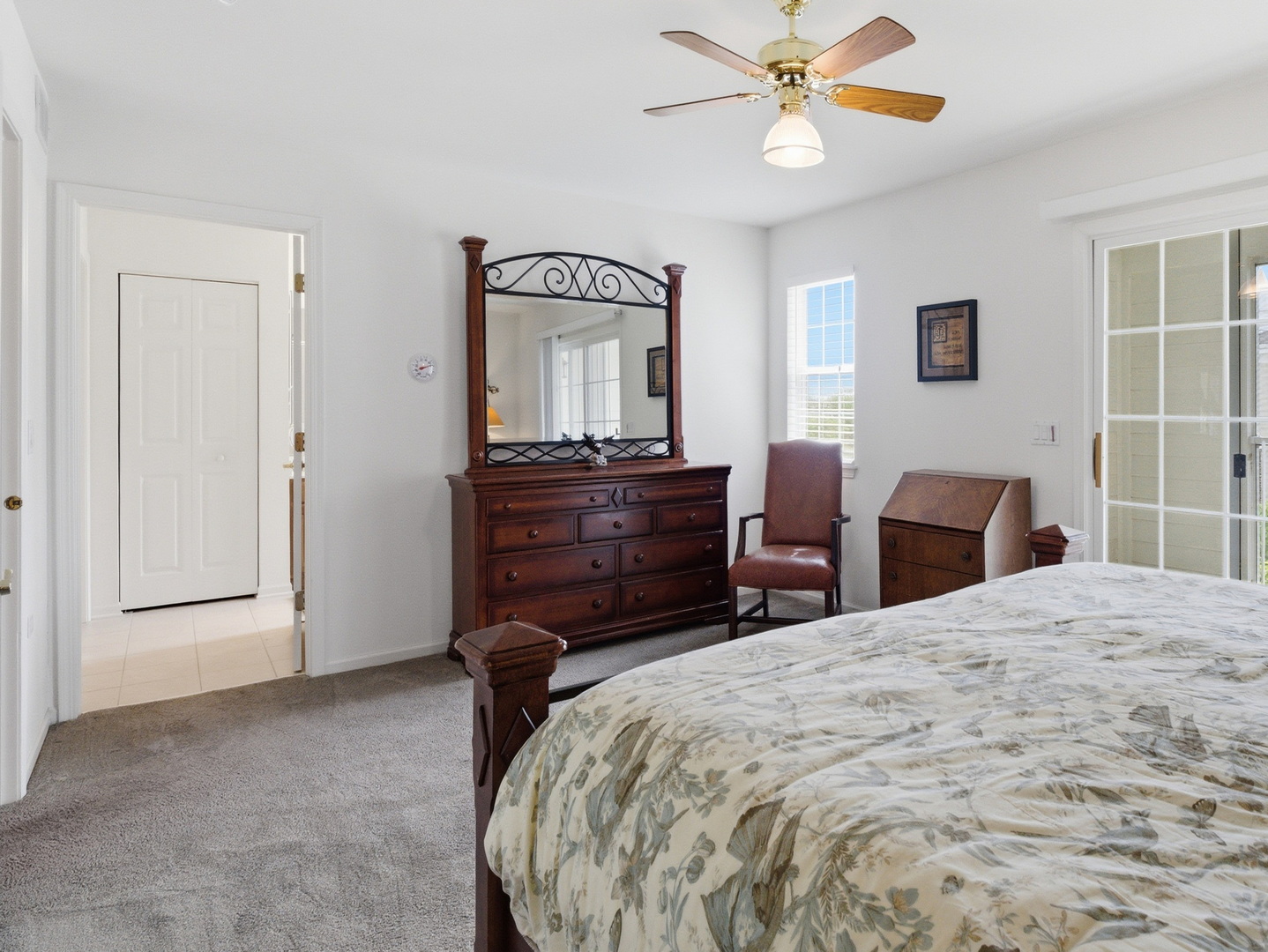 490 Dolton Lane Carol Stream IL 60188