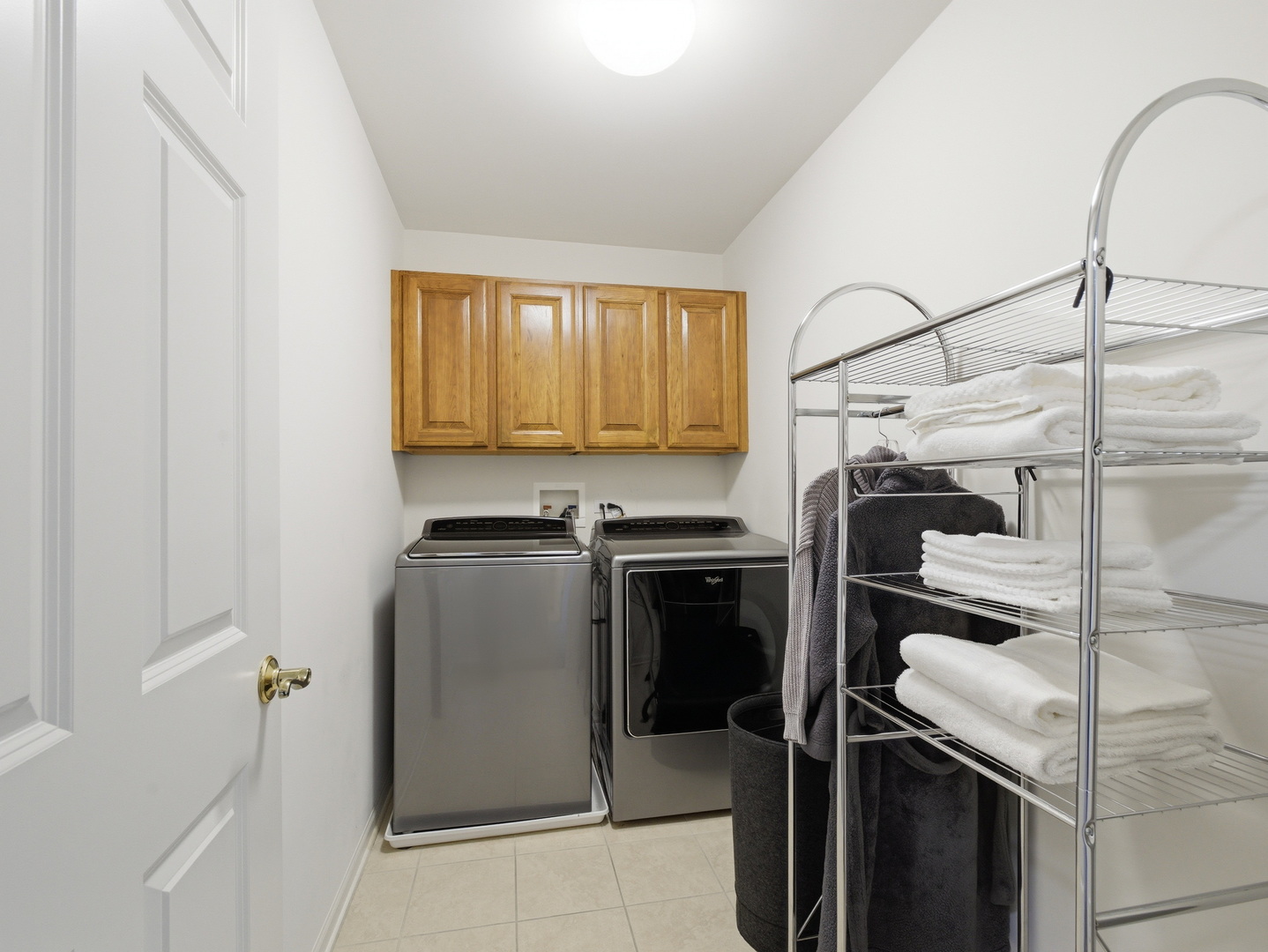 490 Dolton Lane Carol Stream IL 60188