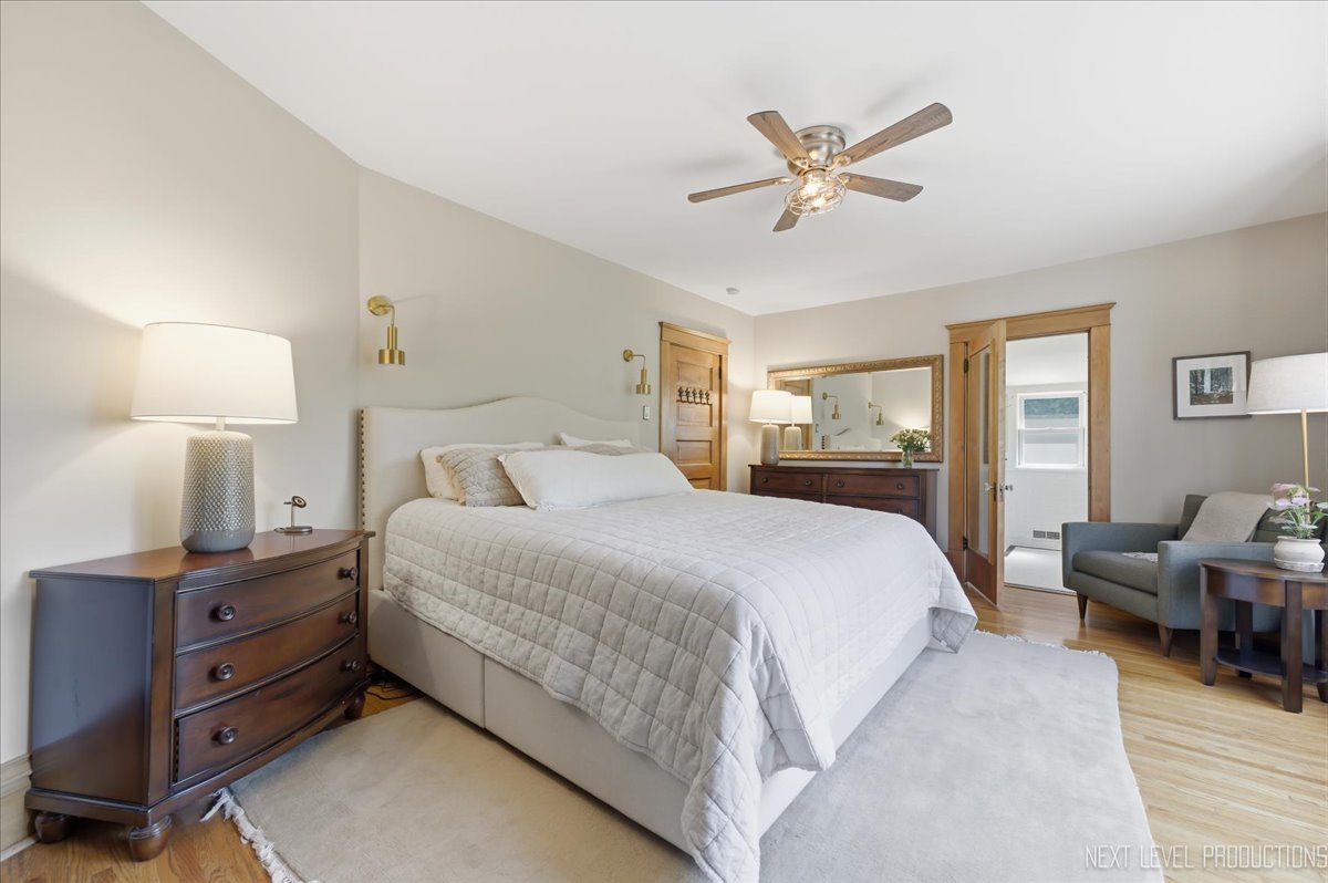 132 South Wright Street Naperville IL 60540
