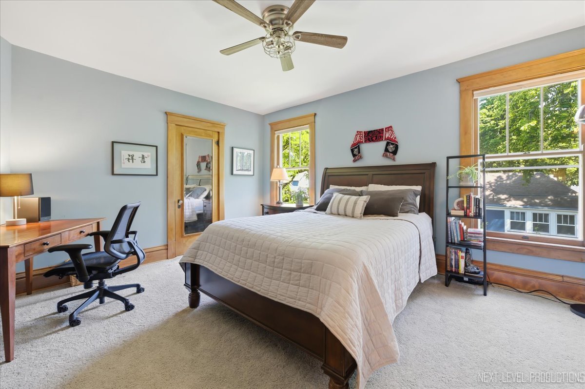 132 South Wright Street Naperville IL 60540