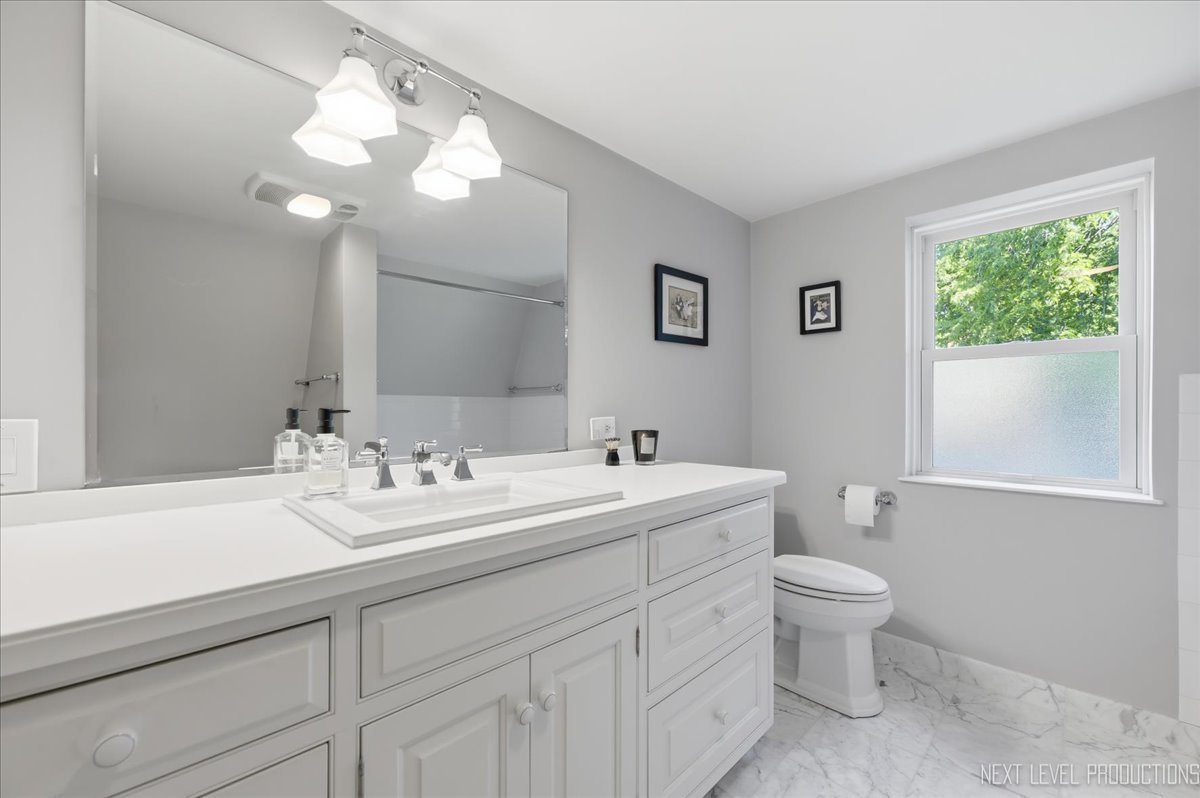132 South Wright Street Naperville IL 60540