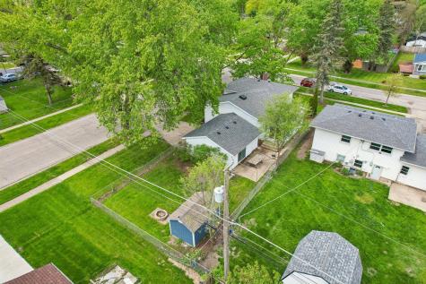 207 North Idlewild Avenue Mundelein IL 60060