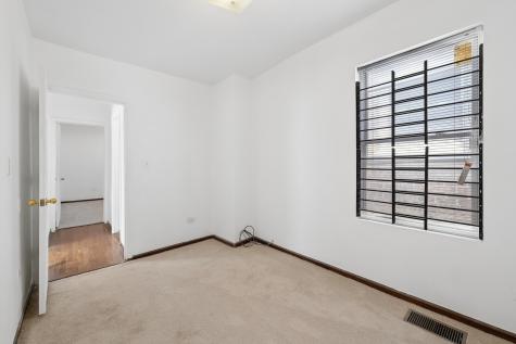 6521 South Saint Lawrence Avenue Chicago IL 60637