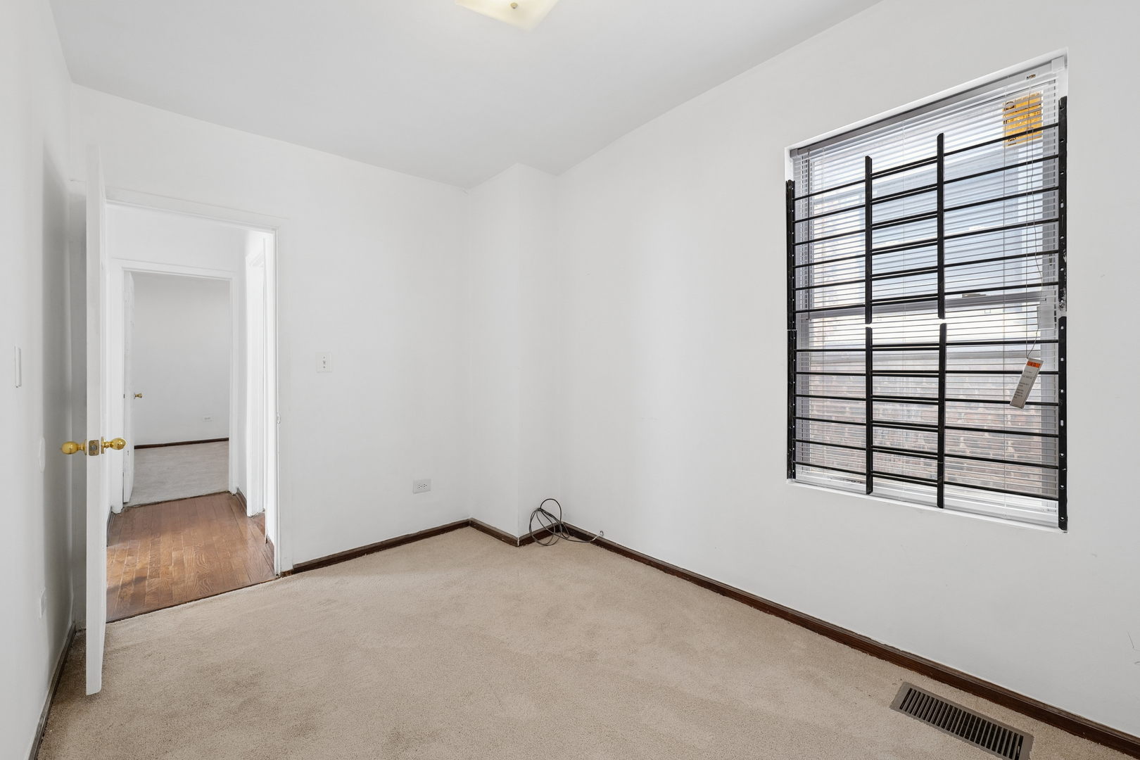 6521 South Saint Lawrence Avenue Chicago IL 60637