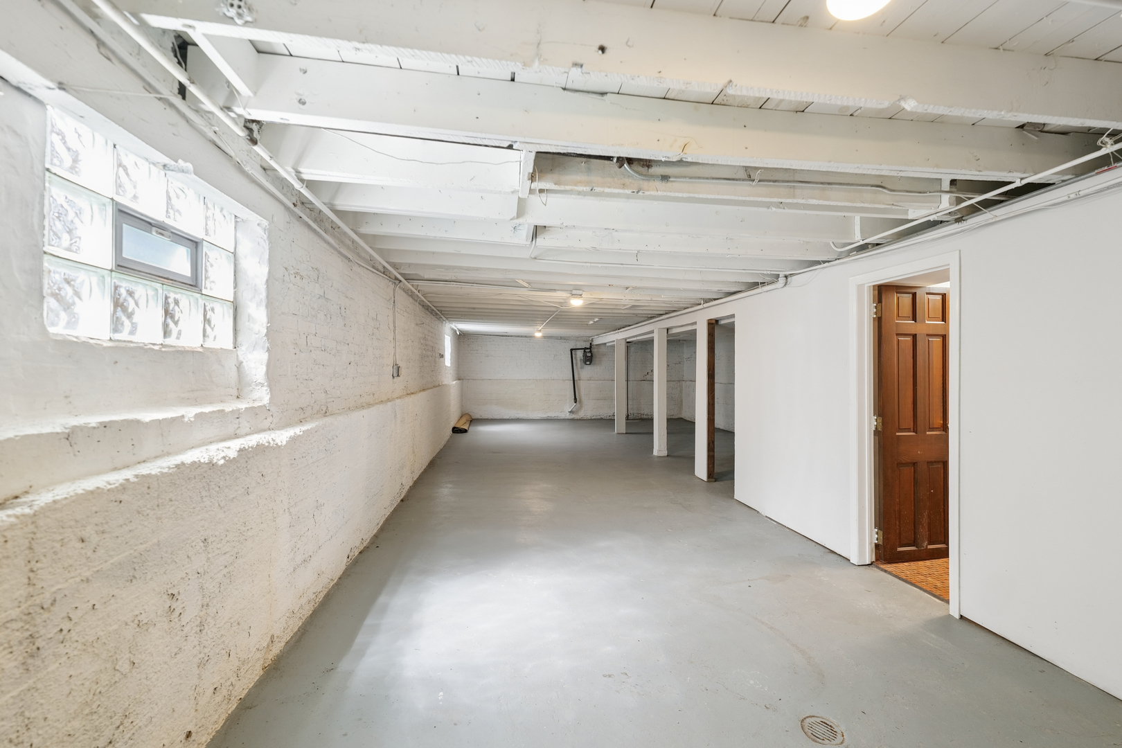 6521 South Saint Lawrence Avenue Chicago IL 60637