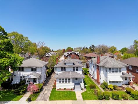 416 Hull Court Waukegan IL 60085