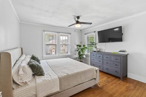 416 Hull Court Waukegan IL 60085