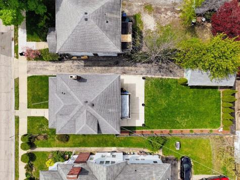 416 Hull Court Waukegan IL 60085