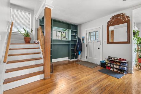 416 Hull Court Waukegan IL 60085