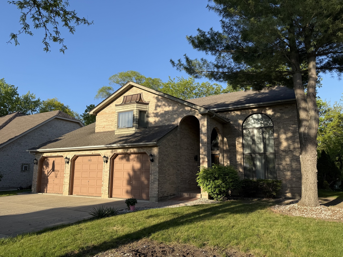 193 Rosedale Court Bloomingdale IL 60108
