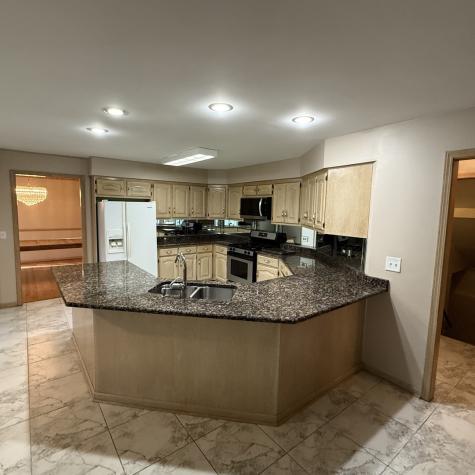 193 Rosedale Court Bloomingdale IL 60108