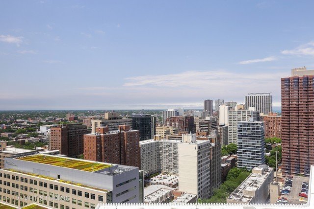 2800 North Lake Shore Drive Chicago IL 60657