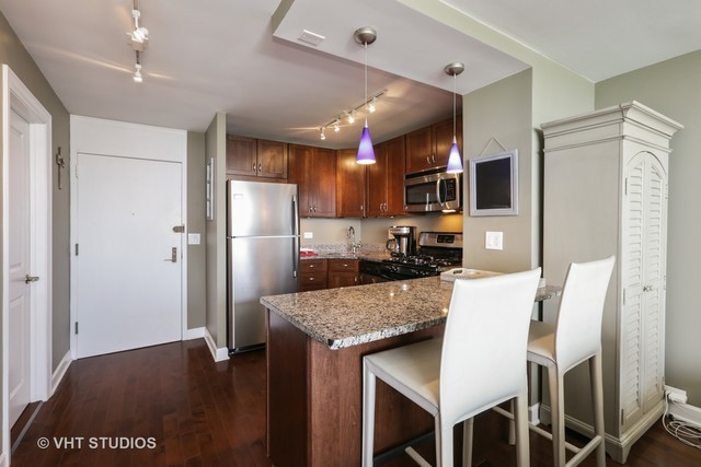 2800 North Lake Shore Drive Chicago IL 60657
