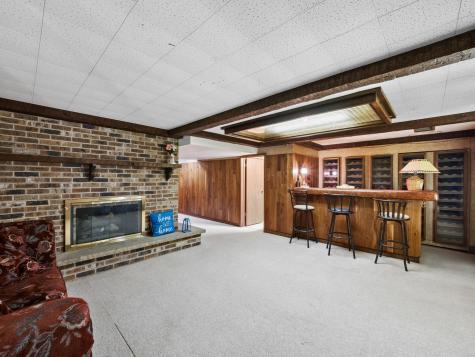 410 Flossmoor Avenue Waukegan IL 60085