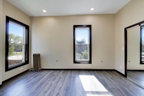 3640 South Prairie Avenue Chicago IL 60653