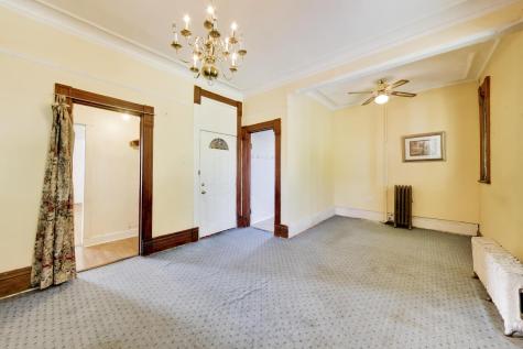 3640 South Prairie Avenue Chicago IL 60653