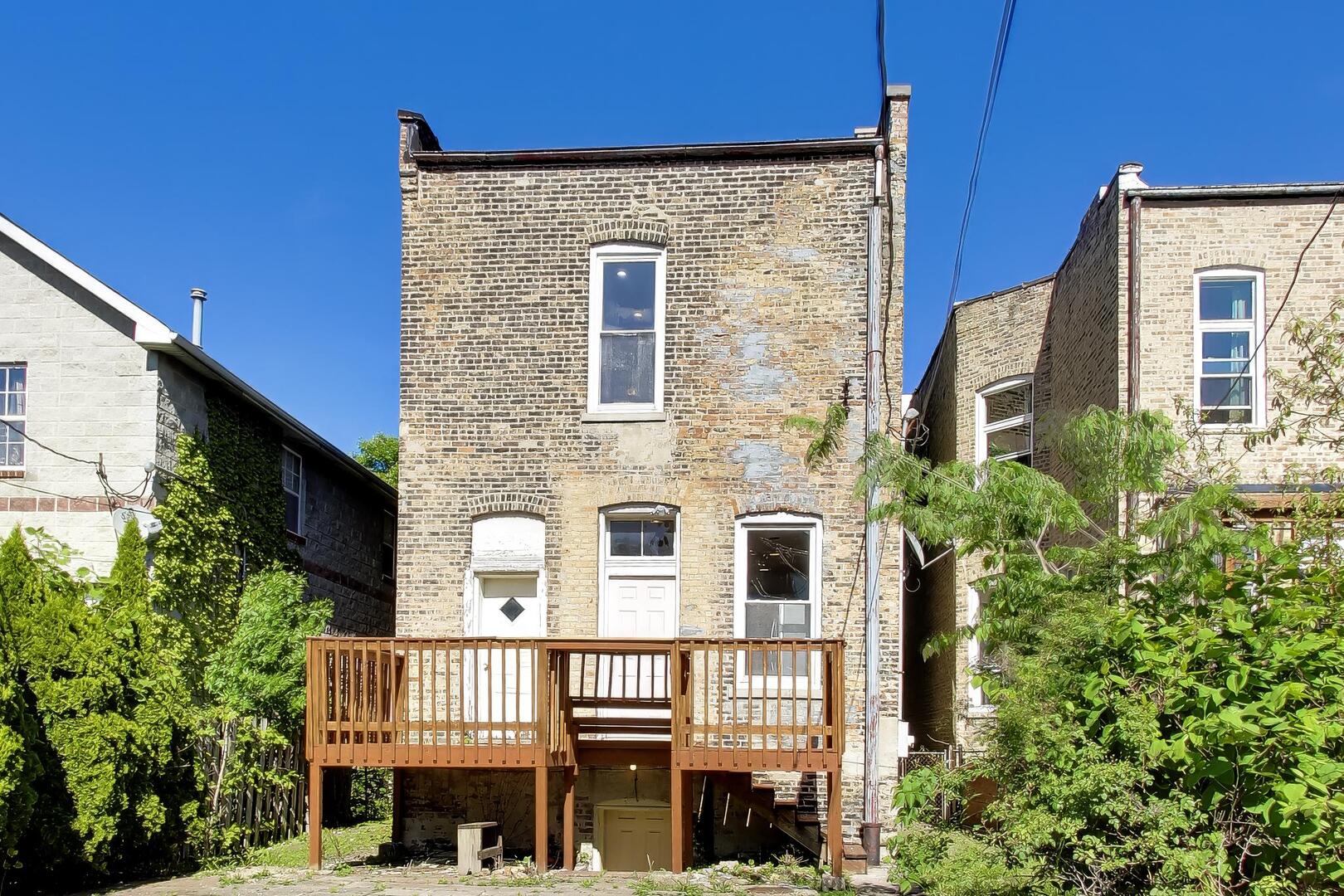 3640 South Prairie Avenue Chicago IL 60653