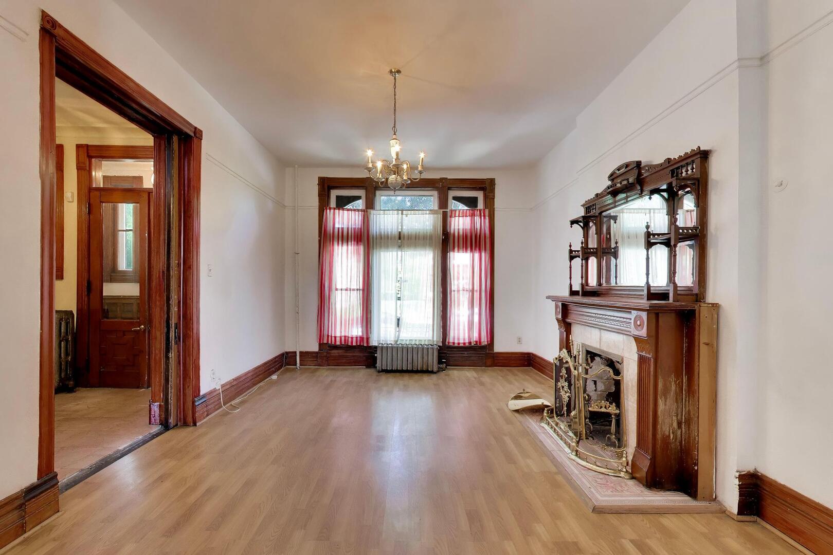 3640 South Prairie Avenue Chicago IL 60653