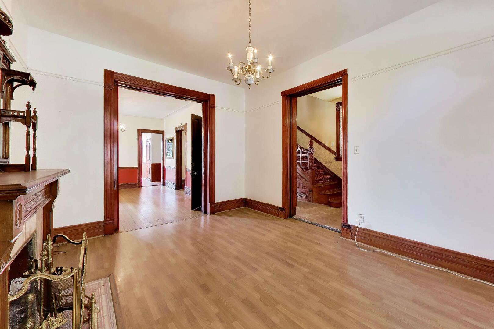 3640 South Prairie Avenue Chicago IL 60653