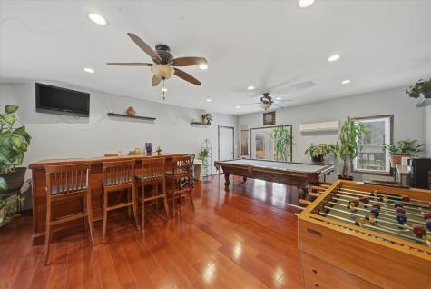 810 North Cherry Street Addison IL 60101