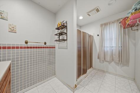 810 North Cherry Street Addison IL 60101