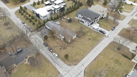 810 North Cherry Street Addison IL 60101