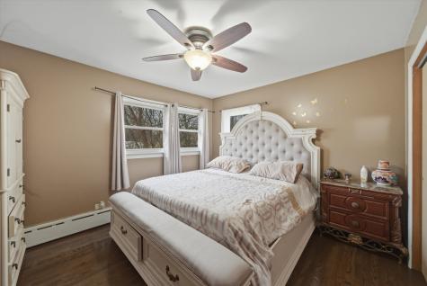 810 North Cherry Street Addison IL 60101