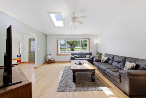 37883 North Watts Avenue Spring Grove IL 60081