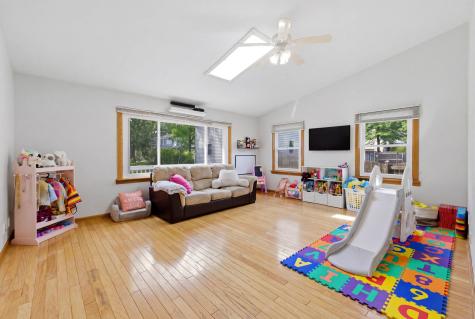 37883 North Watts Avenue Spring Grove IL 60081