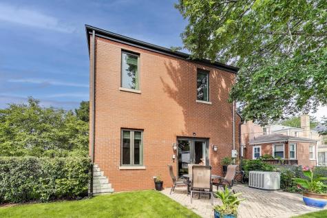 3472 West North Shore Avenue Lincolnwood IL 60712