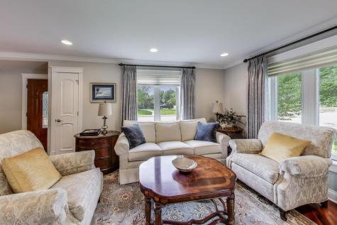 3472 West North Shore Avenue Lincolnwood IL 60712