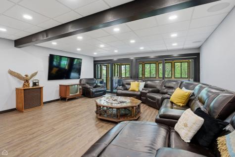 367 Overlook Road Barrington IL 60010