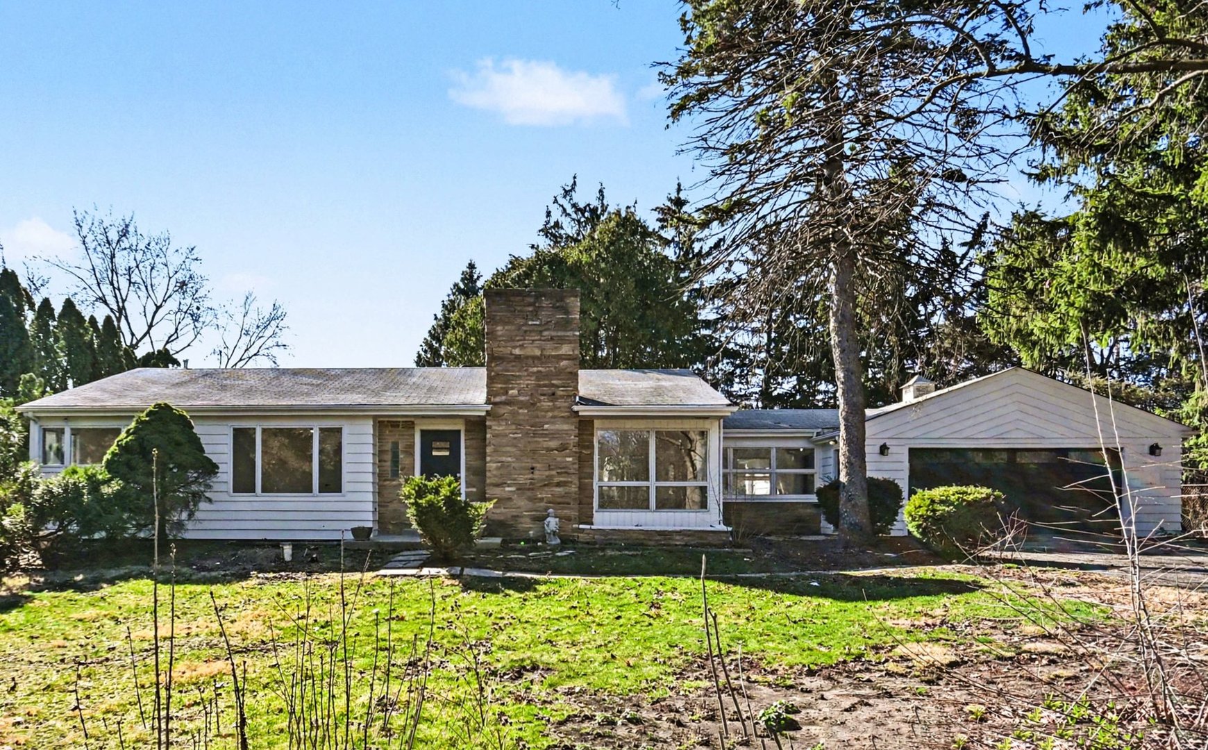 2018 North West Street Wheaton IL 60187