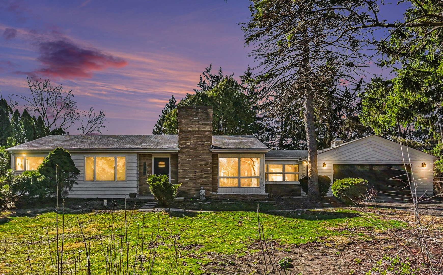 2018 North West Street Wheaton IL 60187