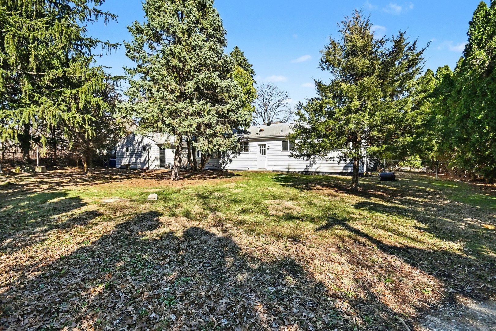 2018 North West Street Wheaton IL 60187